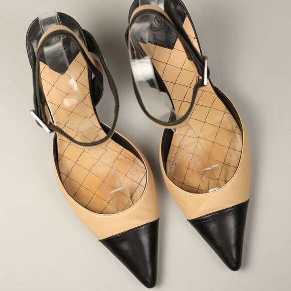 CHANEL Bicolor Heels - Picture 2 of 11